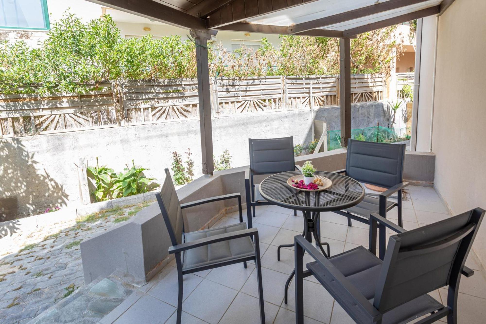 Dionysiasea 4 - Cozy Escape Steps From The Beach! Amoudara  Ngoại thất bức ảnh